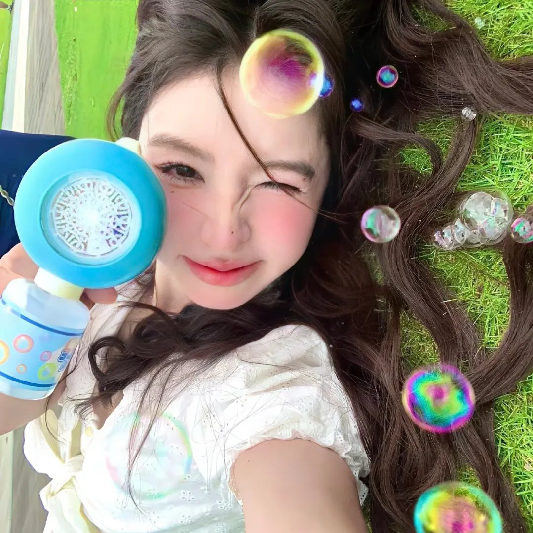 美女与液体人